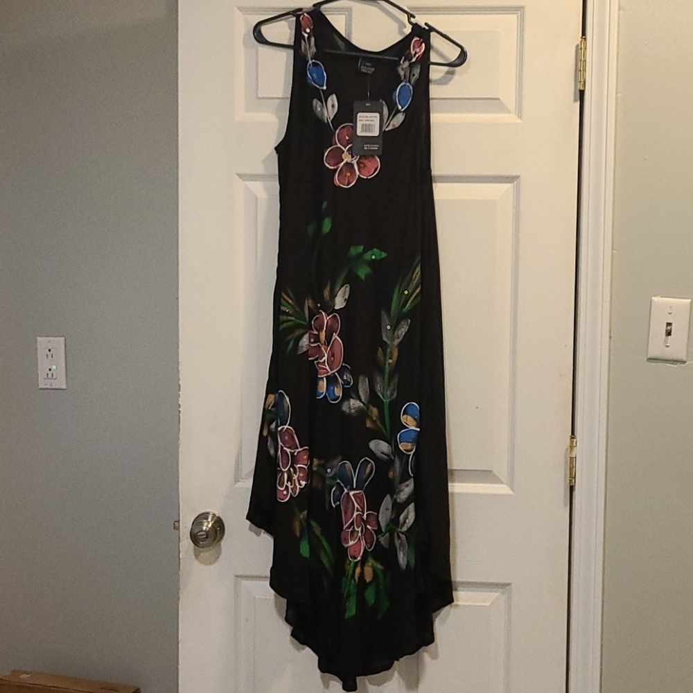 Sleeveless dress